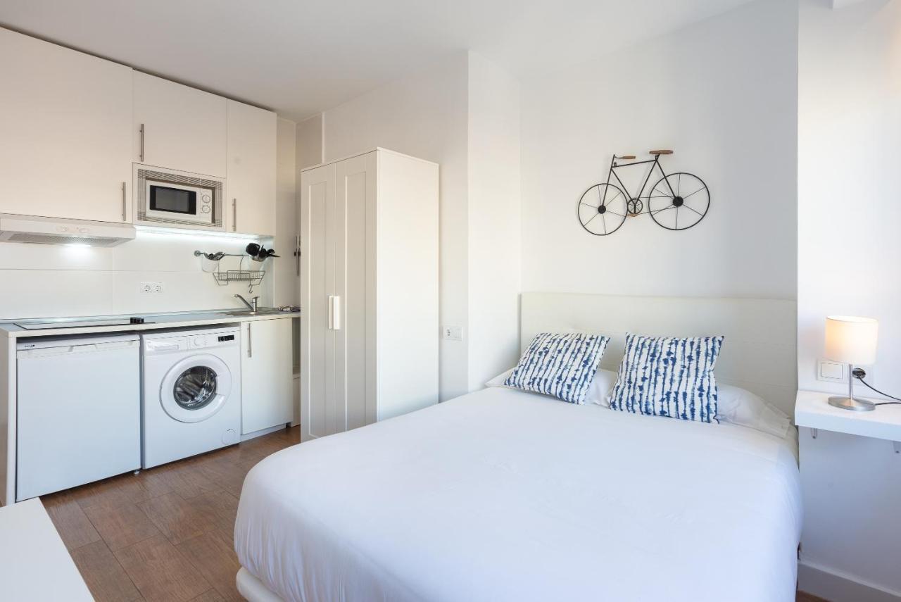 Lu&Cia Malagueta 9 Apartman Málaga Kültér fotó