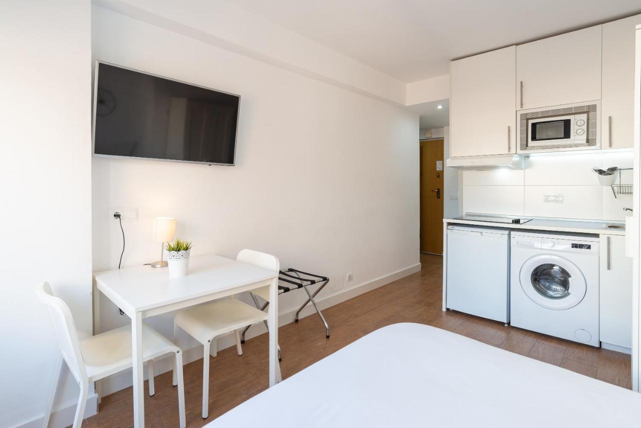 Lu&Cia Malagueta 9 Apartman Málaga Kültér fotó